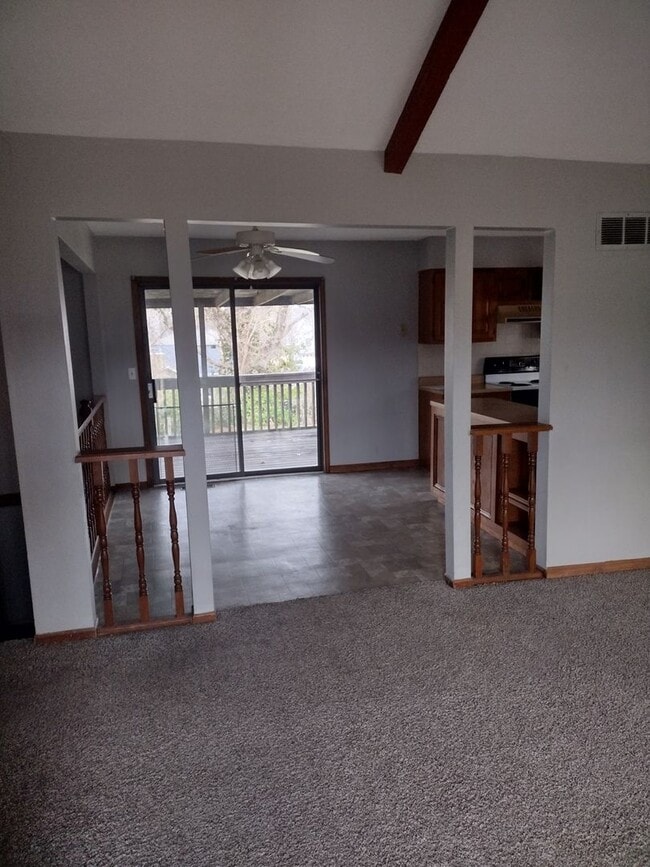 309 Manor St in Warrensburg, MO - Building Photo - Building Photo