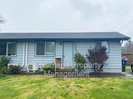 588 NW Oak Ave in Corvallis, OR - Building Photo