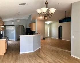 31810 Inkley Ct in Wesley Chapel, FL - Foto de edificio - Building Photo