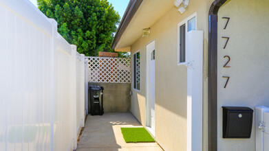 7727 Shady Cove Ave, Unit A in Burbank, CA - Foto de edificio - Building Photo