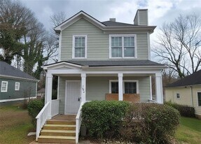 1040 Smith St SW in Atlanta, GA - Building Photo