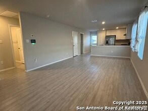 9011 Little Hoss in Converse, TX - Building Photo - Building Photo