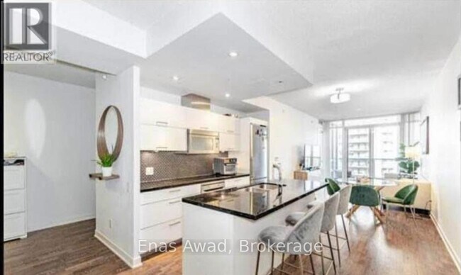 88 Park Lawn Rd in Toronto, ON - Building Photo - Building Photo