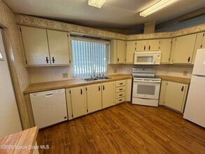 1894 Coco Plum St NE in Palm Bay, FL - Building Photo - Building Photo