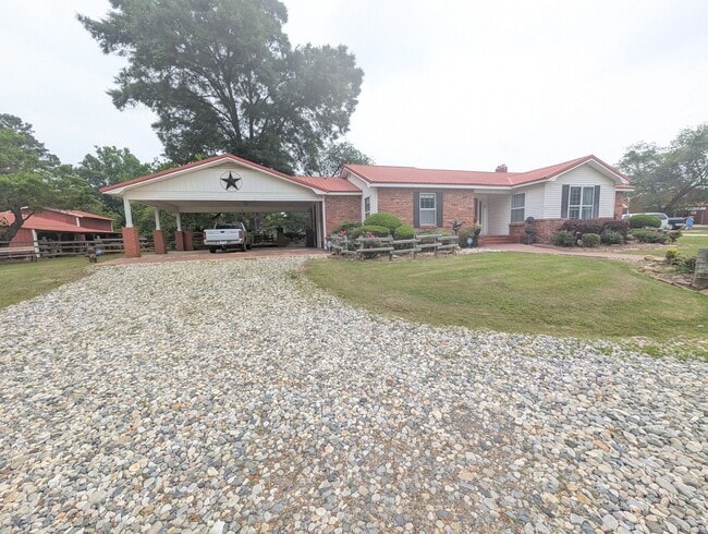property at 6400 Gibson Ln