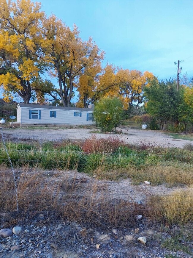 property at 122 Rd 3050