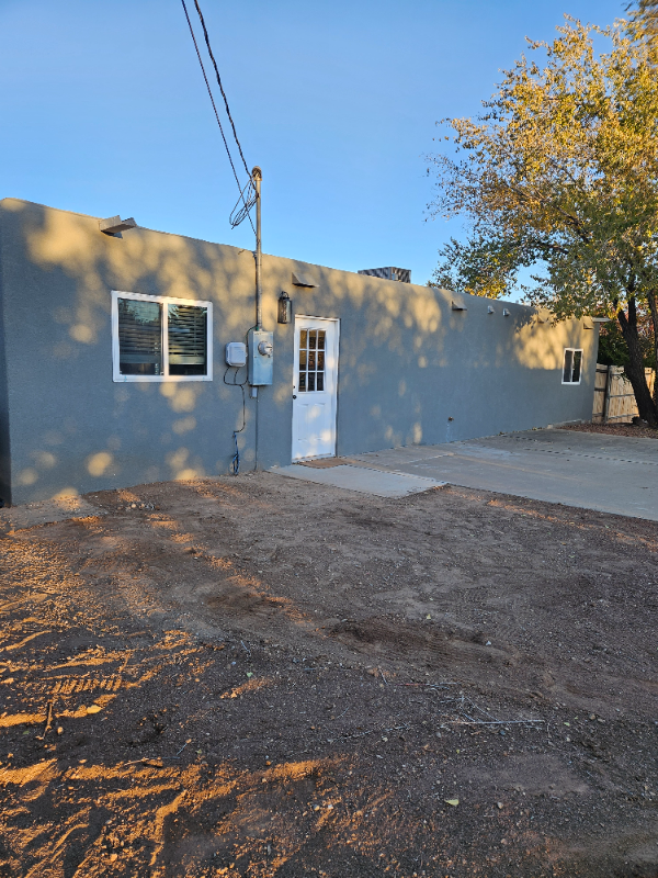 3709 Highland View Dr in Farmington, NM - Building Photo - Building Photo