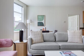 800 Madison St, Unit SI FL2-ID1524 in Hoboken, NJ - Foto de edificio - Building Photo