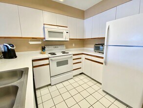 1201 Laurel Ave in Knoxville, TN - Building Photo - Building Photo