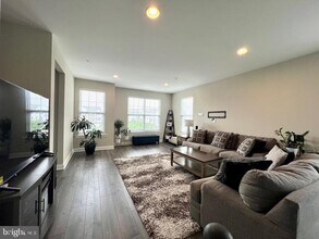 221 Cadence Ct in Collegeville, PA - Building Photo - Building Photo