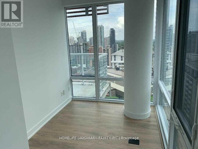 18-2118 Maitland Terrace in Toronto, ON - Building Photo - Building Photo