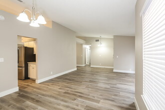 6108 Rymer Ct in Las Vegas, NV - Building Photo - Building Photo