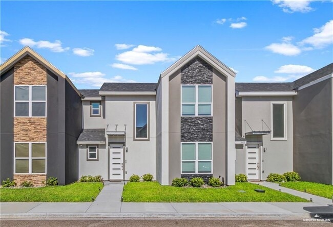 property at 5603 N Crown Point