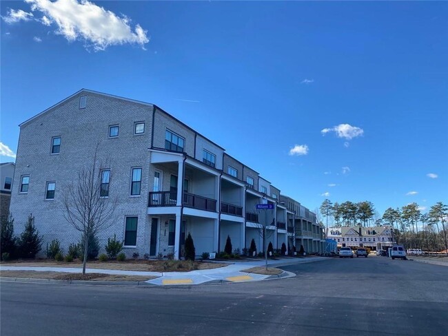 property at 134 Harlow Cir