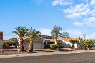 8528 Glenmount Dr in Las Vegas, NV - Building Photo - Building Photo