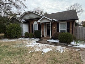 8731 Stoneface Rd in Charlotte, NC - Building Photo