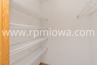 3181 SW Sharmin Ln in Ankeny, IA - Building Photo - Building Photo