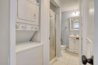 351 Lake Arrowhead Rd in Myrtle Beach, SC - Building Photo - Building Photo