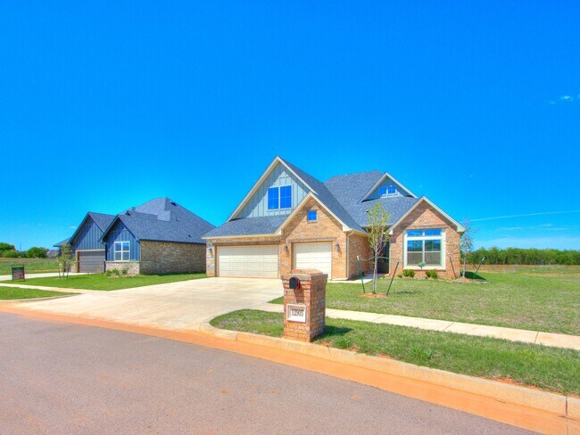 12905 NW 143rd St in Piedmont, OK - Building Photo - Building Photo