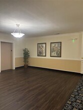 2111 Welch St in Houston, TX - Building Photo - Building Photo