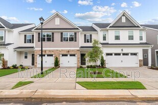 45 Village Edge Dr in Lillington, NC - Building Photo