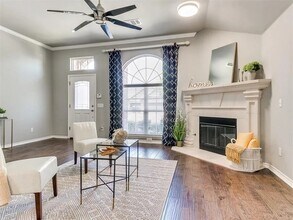 936 SW 140th St in Oklahoma City, OK - Building Photo - Building Photo