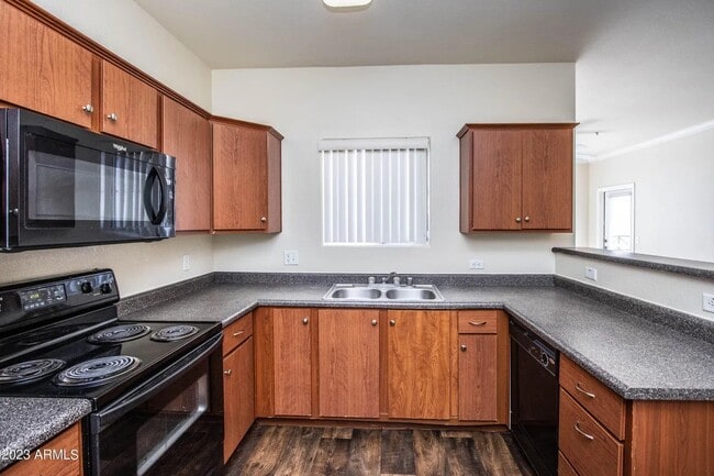 1941 S Pierpont Dr, Unit 2026 in Mesa, AZ - Building Photo - Building Photo