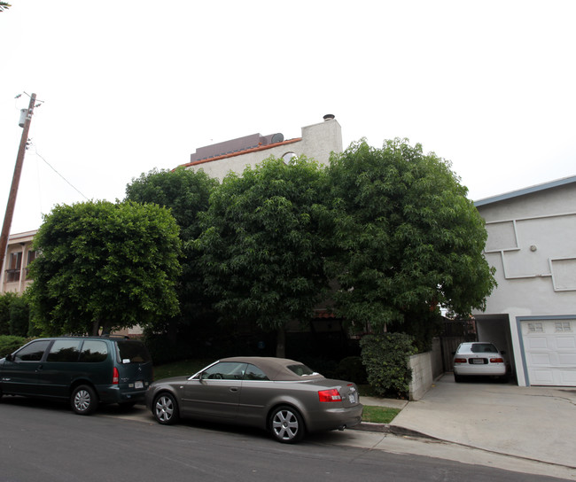 11814 Kiowa Ave in Los Angeles, CA - Building Photo - Building Photo