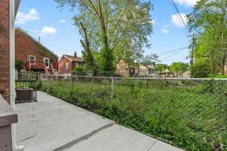 7135 Woodrow Ave in St. Louis, MO - Building Photo - Building Photo