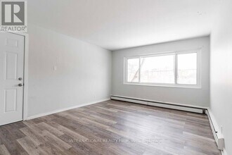 75 King Edward Ave in London, ON - Building Photo - Building Photo