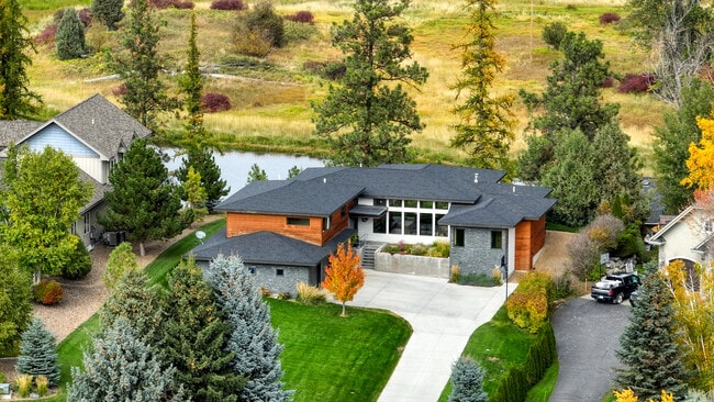 229 Arbour Dr E in Kalispell, MT - Building Photo - Building Photo