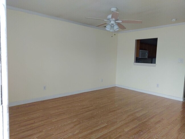 202 Streamwood Dr in Jacksonville, NC - Building Photo - Building Photo