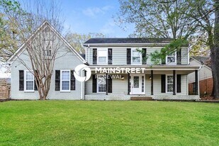 302 Locust Grove Dr in Memphis, TN - Building Photo