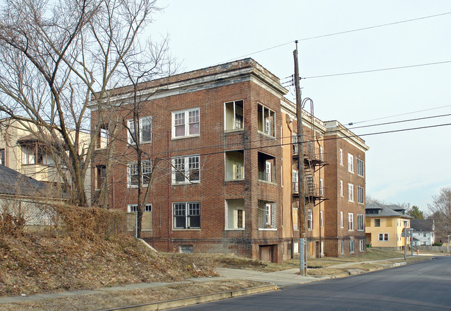 3401 Fairview Ave in Baltimore, MD - Building Photo - Building Photo