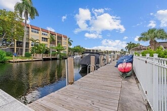 1810 SE 7th St in Pompano Beach, FL - Foto de edificio - Building Photo