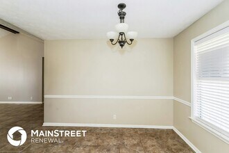 1921 Treeview Dr in Nashville, TN - Foto de edificio - Building Photo