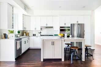 Altitude Residences in Minnetonka, MN - Building Photo - Building Photo
