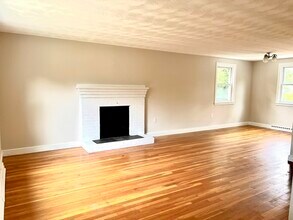 43 Grove St in Randolph, MA - Building Photo - Building Photo