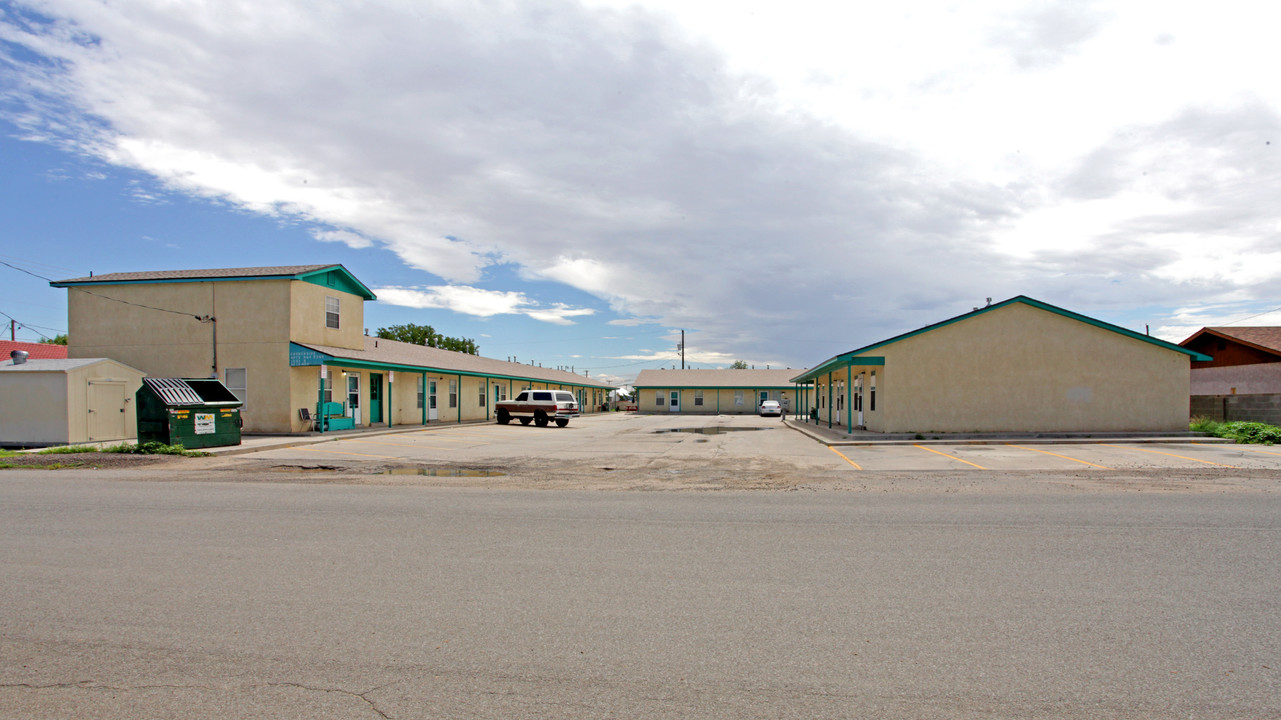 Churchside Apartments in Belen, NM - Building Photo