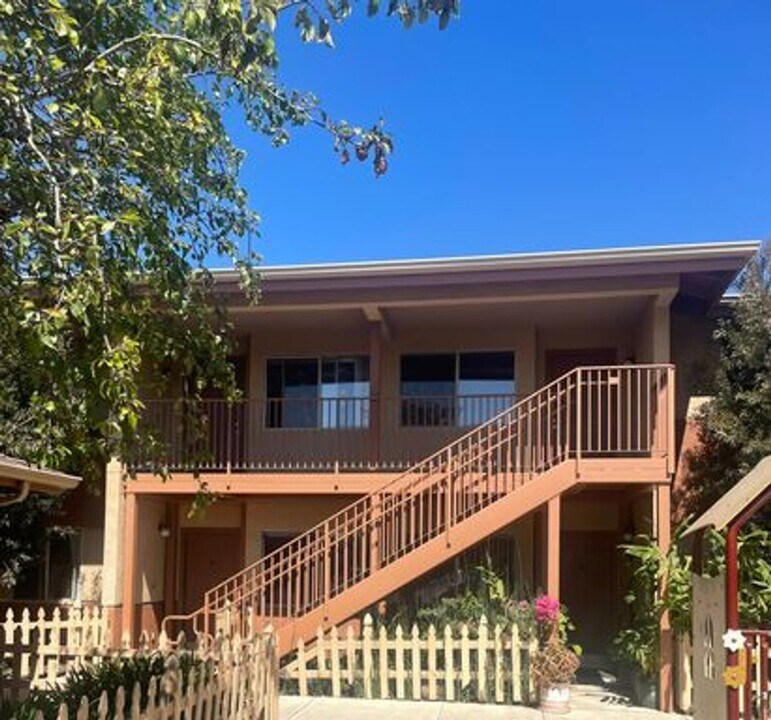504 S Oakley Ave in Santa Maria, CA - Building Photo