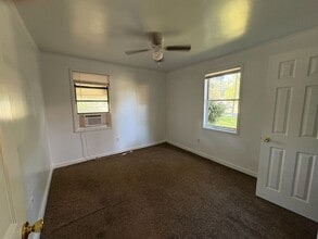 13 Arthur Cir in Savannah, GA - Building Photo - Building Photo