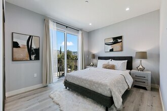 Welcome to The A — Where Luxury Lives! in Sylmar, CA - Foto de edificio - Interior Photo