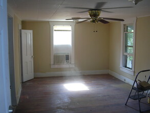 327 5th Ave N in St. Petersburg, FL - Building Photo - Building Photo