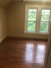 801 W Michigan Ave, Unit 1 in Ypsilanti, MI - Building Photo - Building Photo