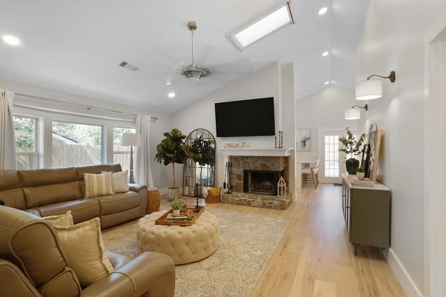 1117 Capital Club Cir NE in Atlanta, GA - Building Photo - Building Photo