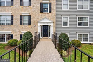 12230 Stevenson Ct in Woodbridge, VA - Building Photo