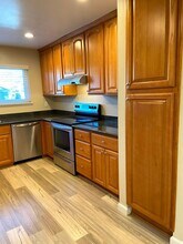 10350 Leola Ct-Unit -Leola 10350 #1 in Cupertino, CA - Building Photo - Building Photo