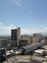 150 Las Vegas Blvd N, Unit 2206 in Las Vegas, NV - Building Photo