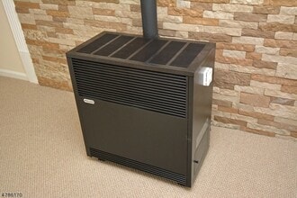 1793 Union Valley Rd in West Milford, NJ - Building Photo - Building Photo