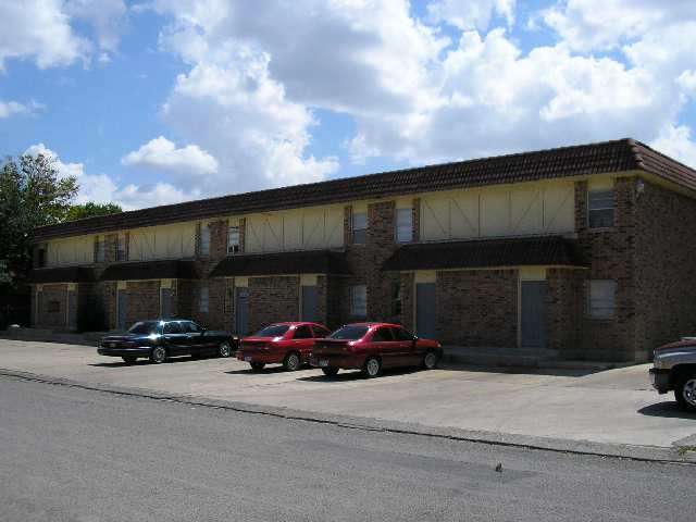 1052 Linde Ave in New Braunfels, TX - Building Photo - Building Photo